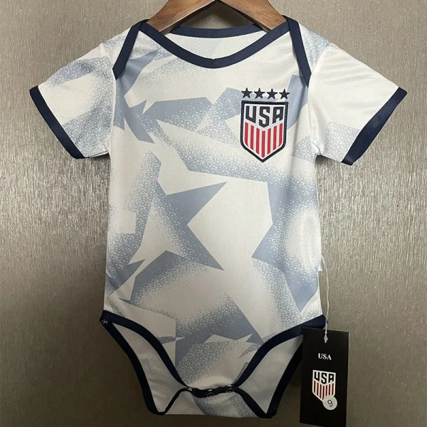 25-26 USA Home Baby Infant Crawl Suit