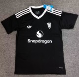 24-25 Man Utd Goalkeeper Fans Soccer Jersey