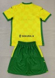 24-25 Norwich City Home Adult Suit 成人