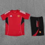 25-26 Man Utd High Quality Training Short Suit