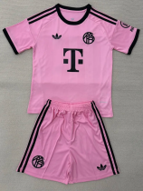 25-26 Bayern Pink Goalkeeper Adult Suit 1:1 Thai Quality 25-26 Bayern Pink Goalkeeper Adult Suit 1:1 Thai Quality