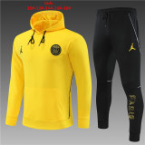 Young 23-24 Paris Saint-Germain (yellow) Sweater and Hat Set