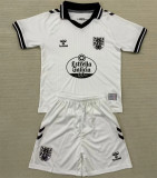 Kids kit 25-26 Celta de Vigo (Goalkeeper) Thailand Quality
