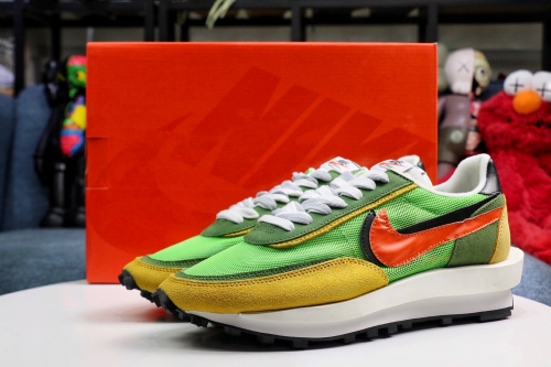 from Abbsneakers Sacai x Nike