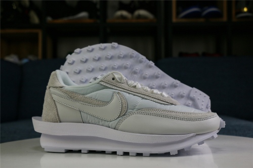 from Abbsneakers Sacai x Nike