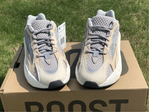Abbsneakers Abbsneakers Yeezy Boost 700 V2 “Cream” GY7924