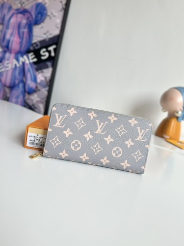 L*ouis V*uitton Top Bag (arrenfashion)