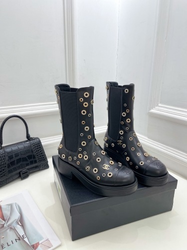 Women C*hanel Top Boots ( Arrenfashion)