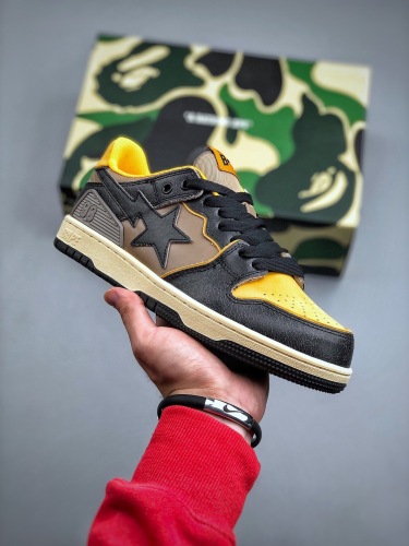 Men Women B*ape sta to low Top Sneaker ( arrenfashion)