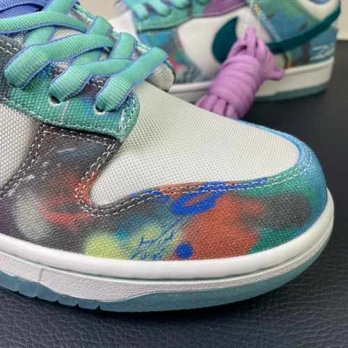 NK SB Dunk Low