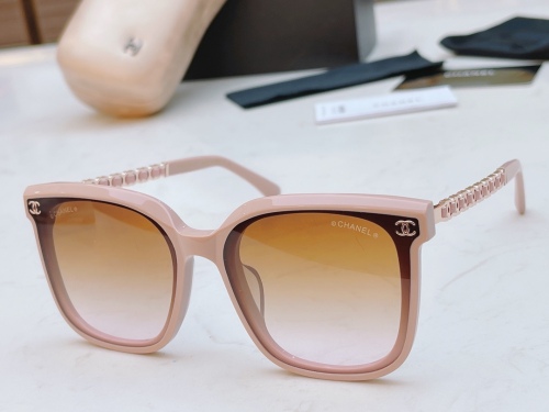 Abbsneakers C*hanel Glasses Top