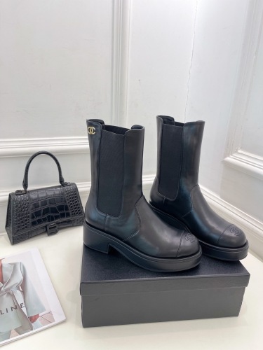 Women C*hanel Top Boots ( Arrenfashion)