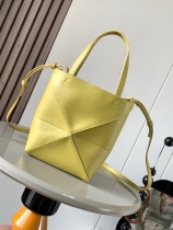 Free shipping Trusted seller L*oewe Bag 9030 Top Quality