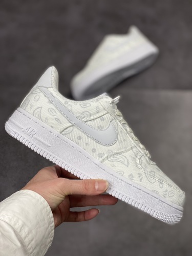 Nike Air Force 1 ( arrenfashion)