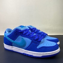 from Arrenfashion NIKE DUNK LOW