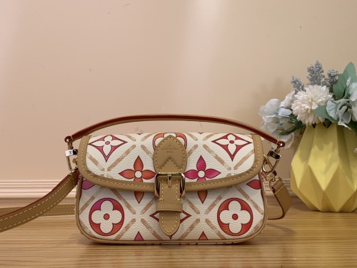 L*ouis V*uitton Top Bag (arrenfashion)