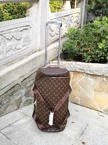 L*ouis V*uitton Luggage (Trusted seller)