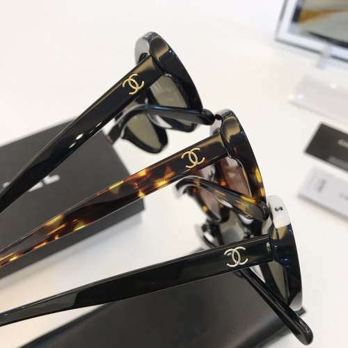 Abbsneakers C*hanel Glasses Top