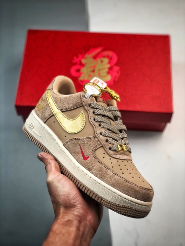 Nike Air Force 1 07 low( Trusted seller)
