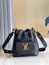Abbsneakers L*ouis V*uitton Bag Top Quality 23.0 x 23.0 x 16.0cm