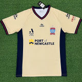 2023/24 Newcastle Jets Home Fans Jersey 纽卡斯尔喷气机