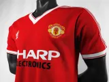 1982/83 Man Utd Home Retro Soccer jersey