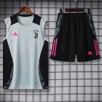 2024/25 JUV Gray Training Shorts Suit