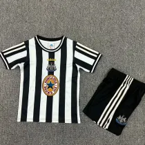 1997/99 Newcastle Home Black Retro Kids Soccer jersey