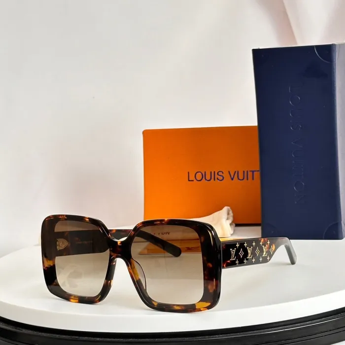 Louis Vuitton Sunglasses 7-Color