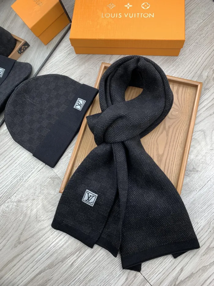 Louis Vuitton Knitted Hat+Scarf 5-Color