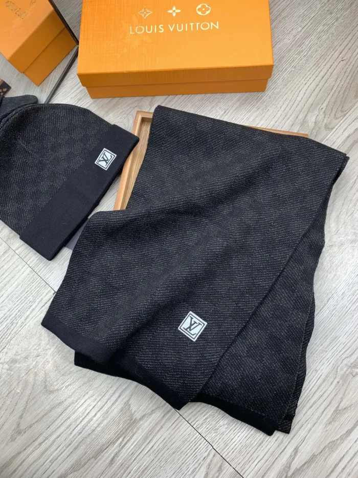 Louis Vuitton Knitted Hat+Scarf 5-Color
