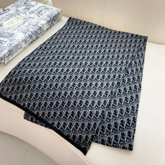 Dior Scarf Size 32*180cm 2-Color