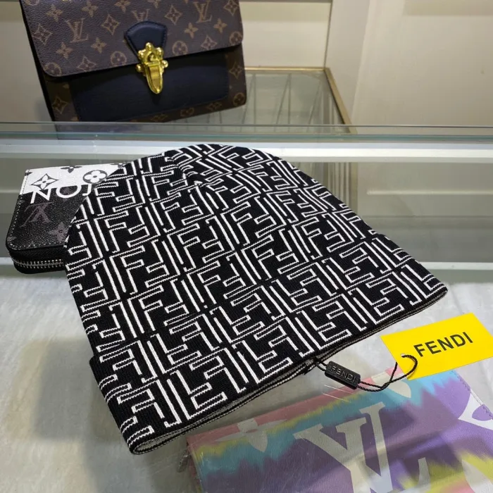 Fendi Knitted Hat 4-Color