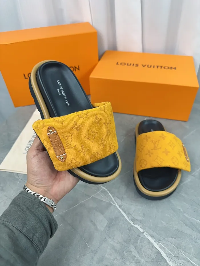 Louis Vuitton Slippers Size 36-45 3-Color
