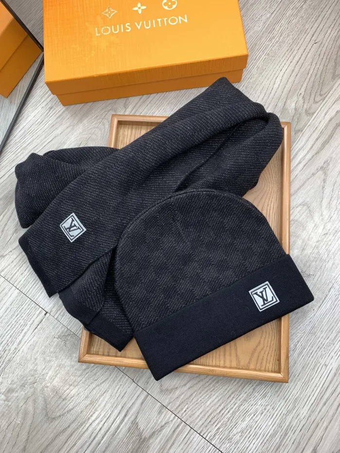 Louis Vuitton Knitted Hat+Scarf 5-Color