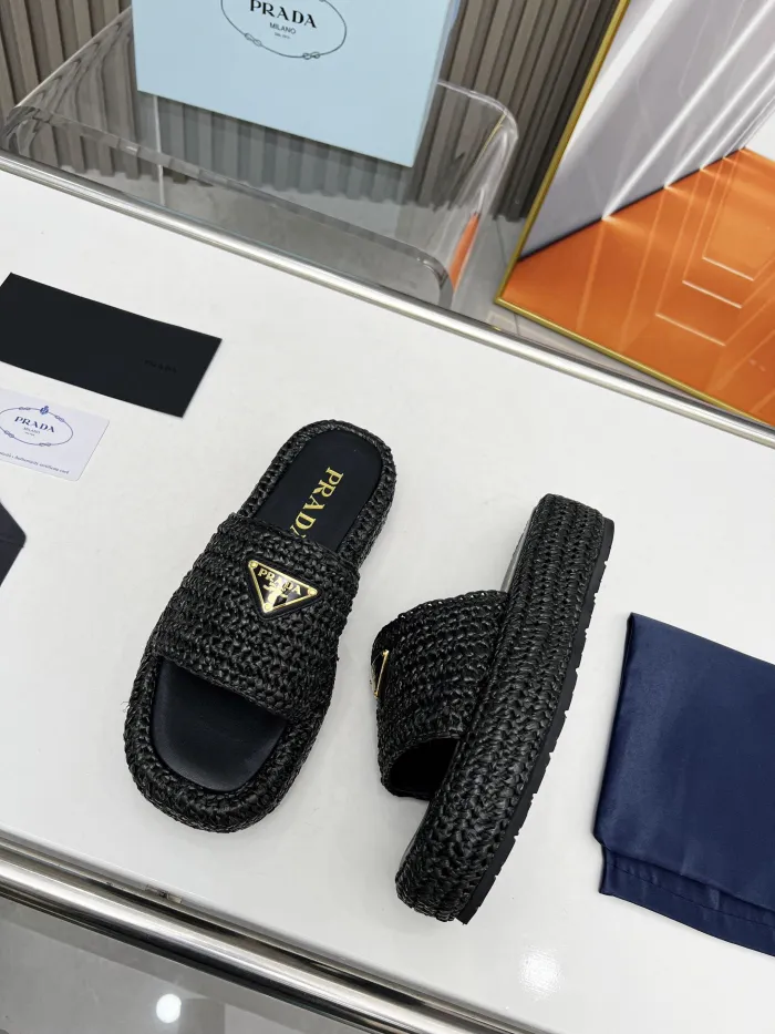 Prada 2024 New Monolith sandals Size 36-41
