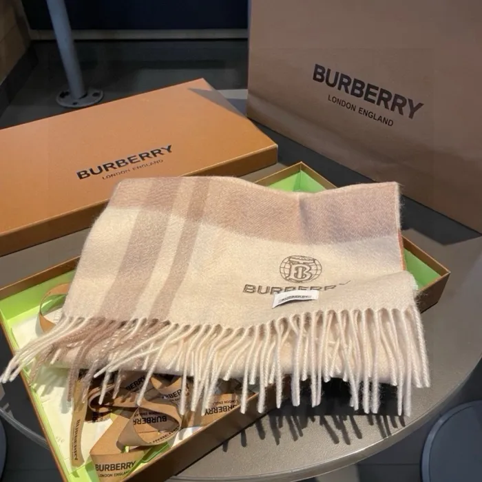 Burberry Scarf Size 30*180cm 2-Color