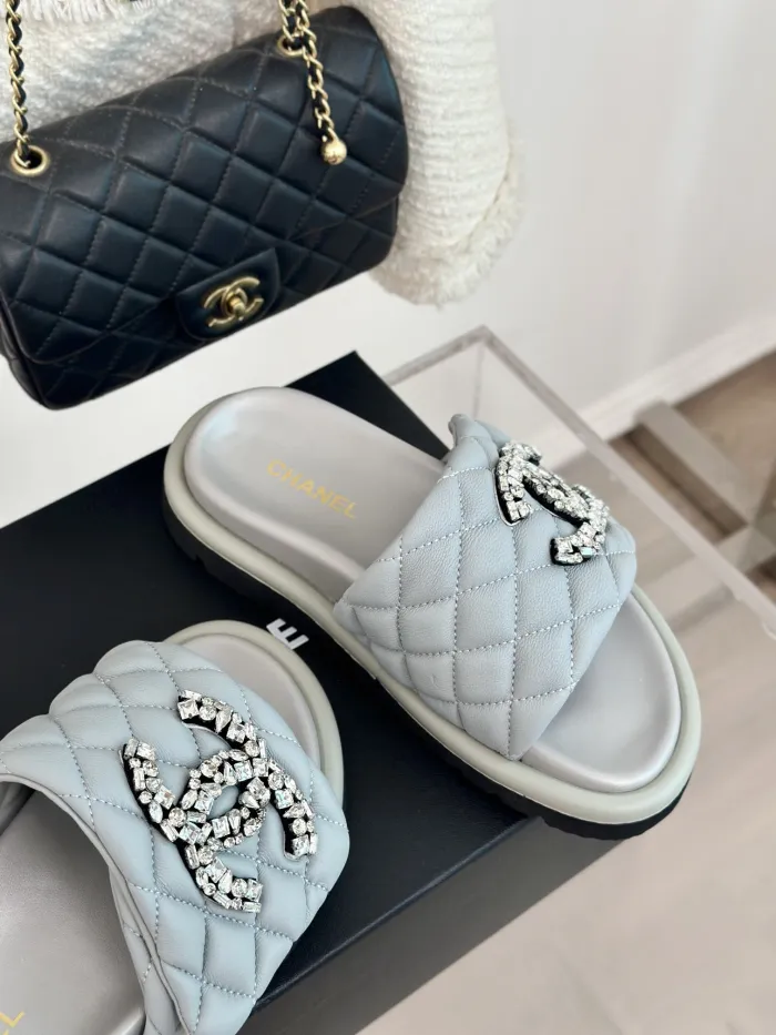 Chanel 2024 New Slippers Size 36-41