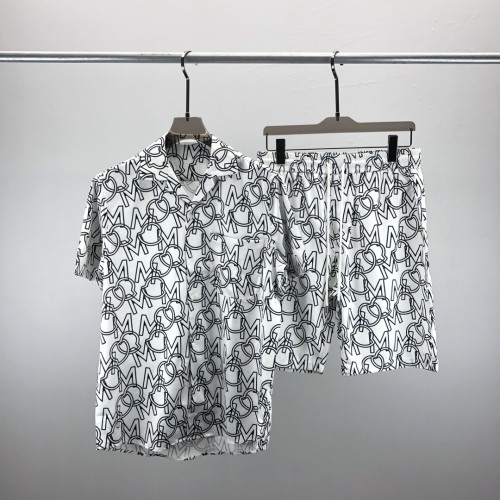 Moncler Sommeranzug Size S-XXL