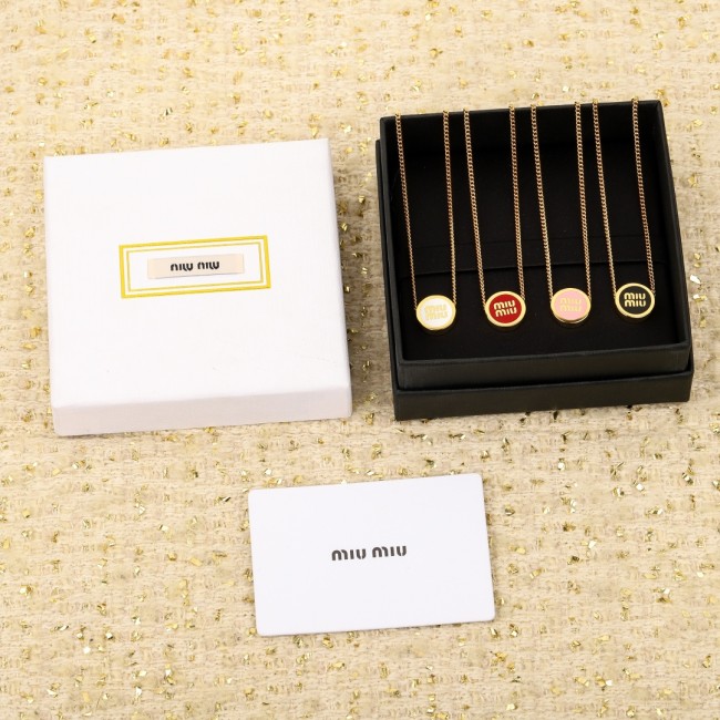 Jewlry miumiu