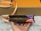 M82112