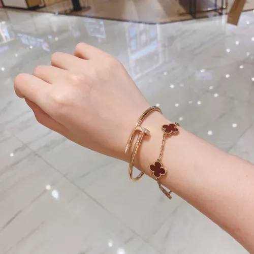 Jewlry