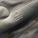 792097