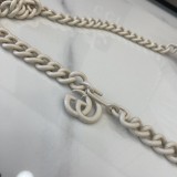 699757 18