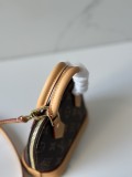 M82717