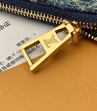 M82961