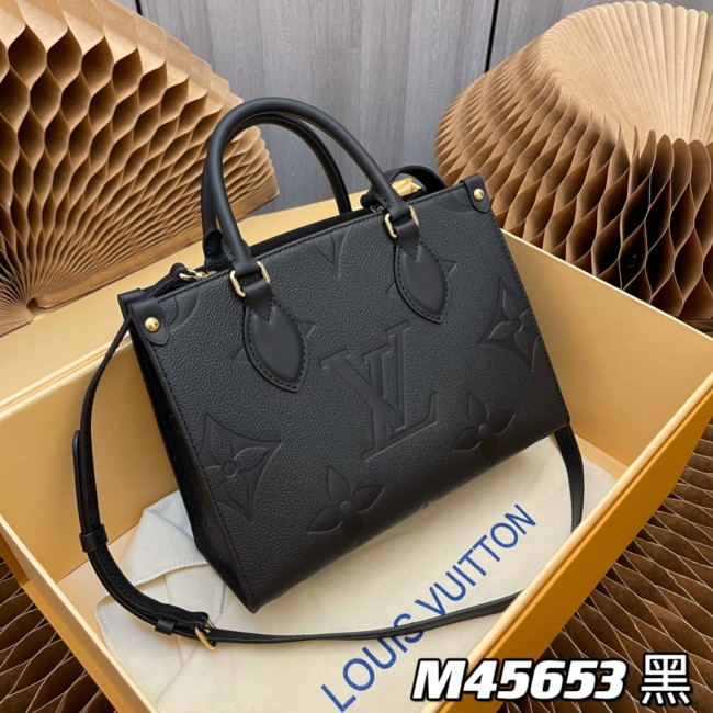 M45653