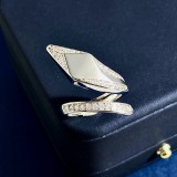 Jewlry PRADA