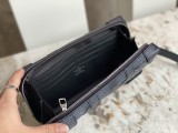 lv M81776