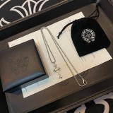 Jewlry Chrome Hearts